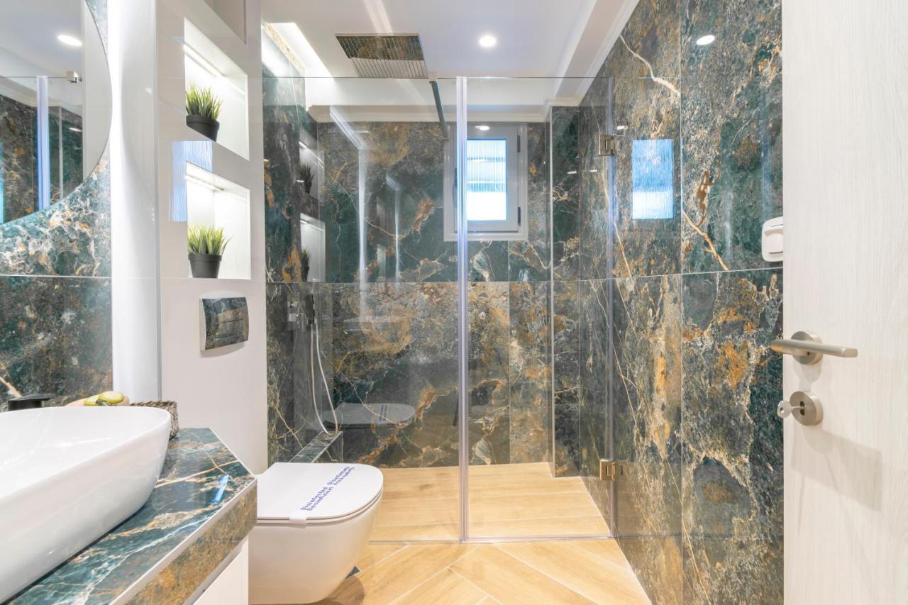 Sithoniars Luxury Ground Floor Apartment With Private Garden Neos Marmaras Extérieur photo
