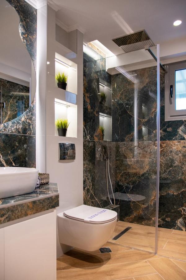 Sithoniars Luxury Ground Floor Apartment With Private Garden Neos Marmaras Extérieur photo