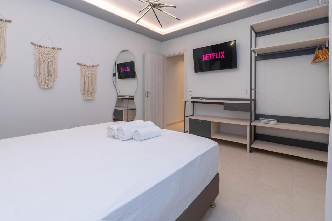Sithoniars Luxury Ground Floor Apartment With Private Garden Neos Marmaras Extérieur photo