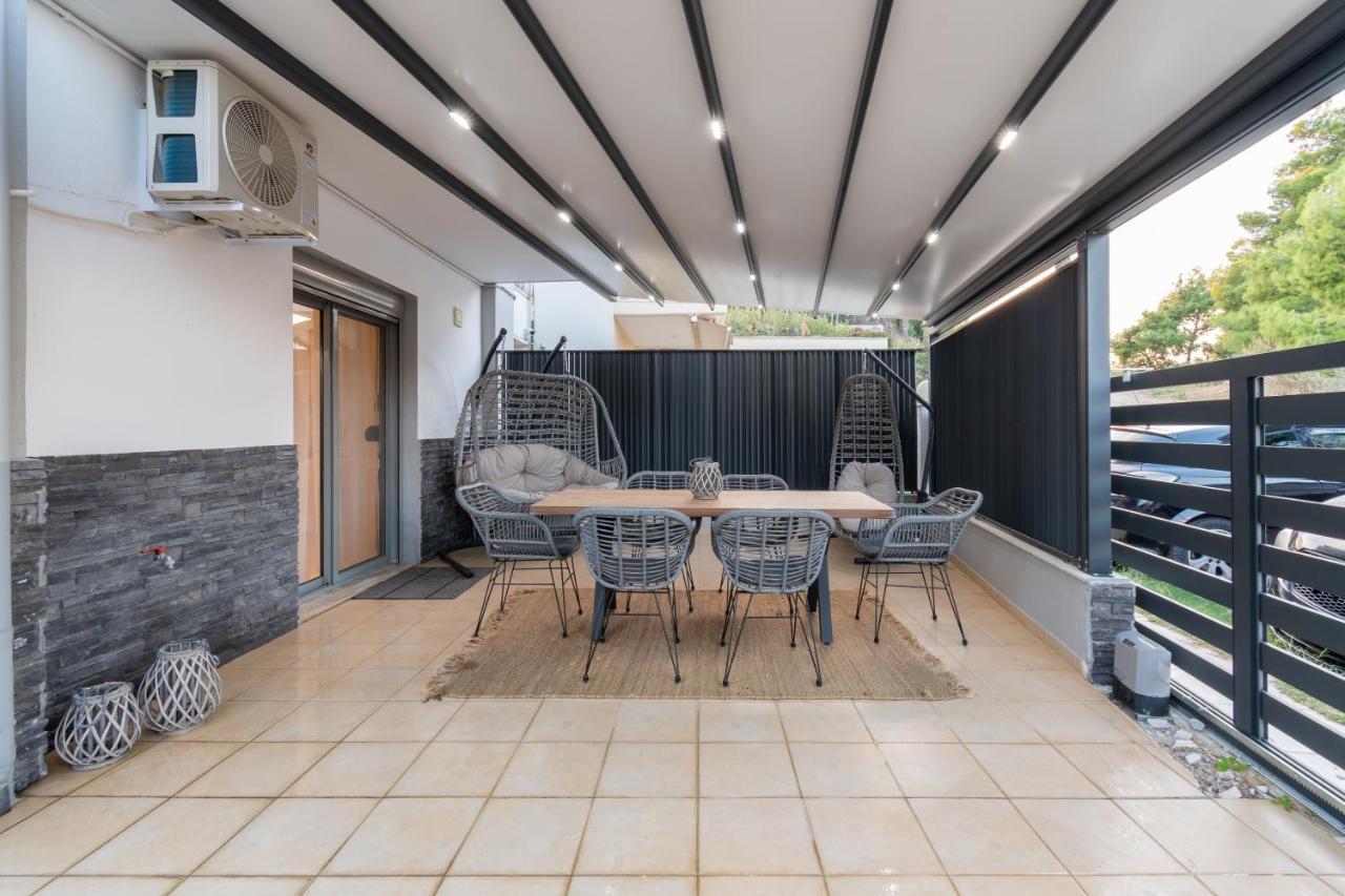 Sithoniars Luxury Ground Floor Apartment With Private Garden Neos Marmaras Extérieur photo