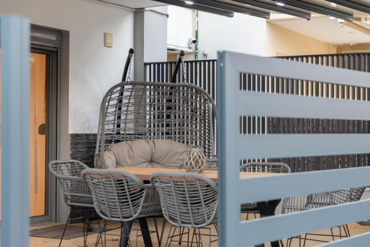 Sithoniars Luxury Ground Floor Apartment With Private Garden Neos Marmaras Extérieur photo