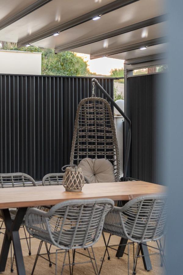 Sithoniars Luxury Ground Floor Apartment With Private Garden Neos Marmaras Extérieur photo
